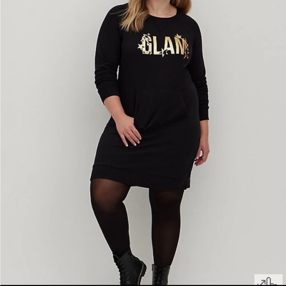 NWT torrid size 3 “GLAM” lightweight sweatshirt dress with kangaroo pocket .